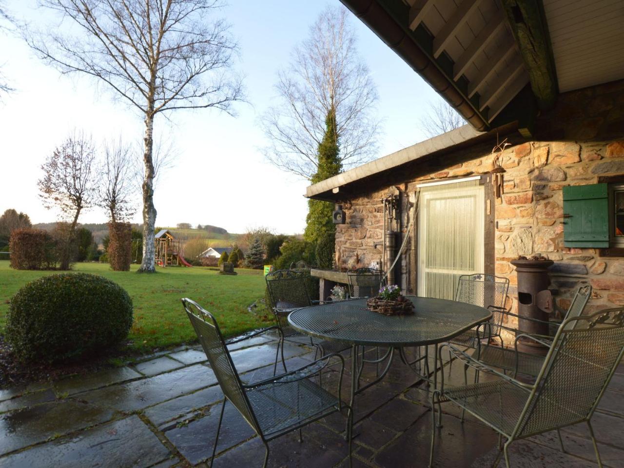 Cozy Cottage In Malmedy With Large Garden Buitenkant foto